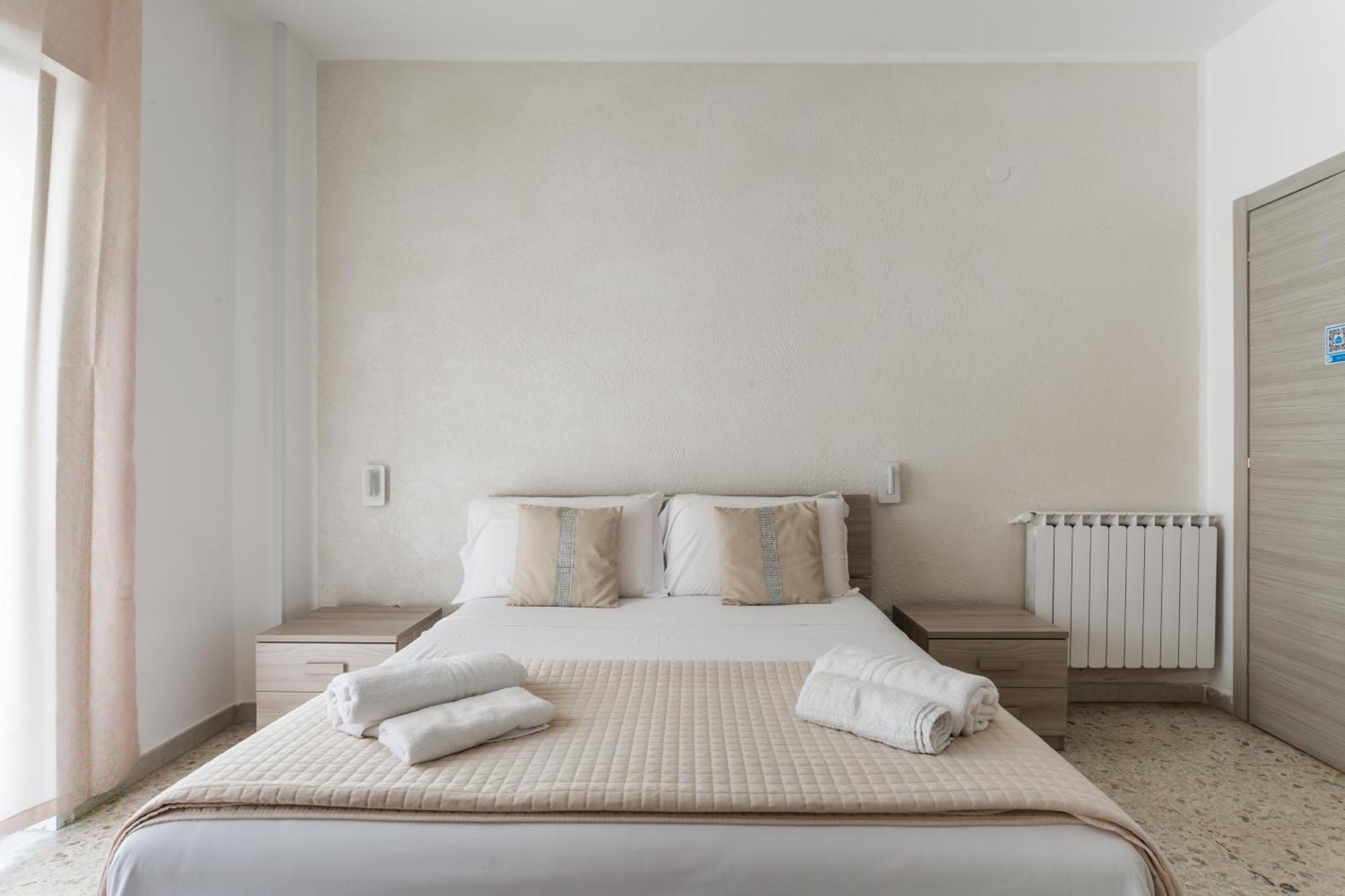 Napoli Fly Guest House 290 Luaran gambar